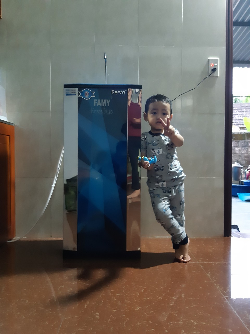 Ảnh lắp đặt thực tế Máy lọc nước cao cấp Famy KR10IQ-HA