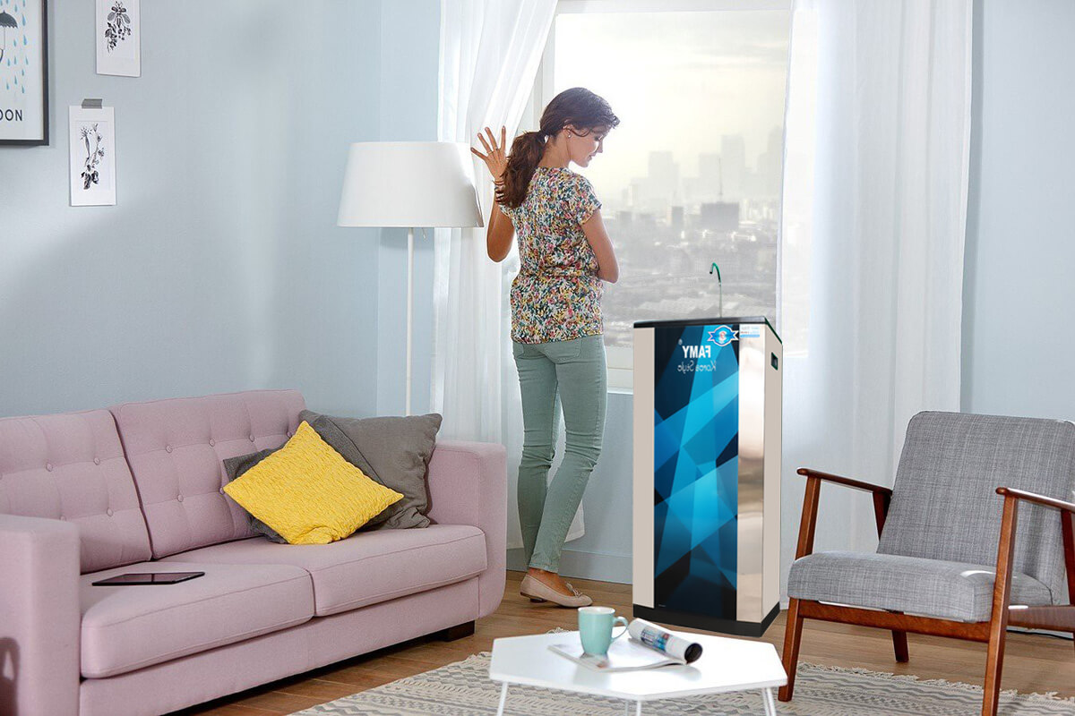 Lắp đặt máy lọc nước Famy KR9IQHA trong phòng khách