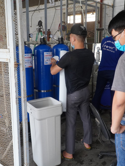 Máy lọc nước công nghiệp RO 1000L/H của Famy tại công ty giày Sao Vàng