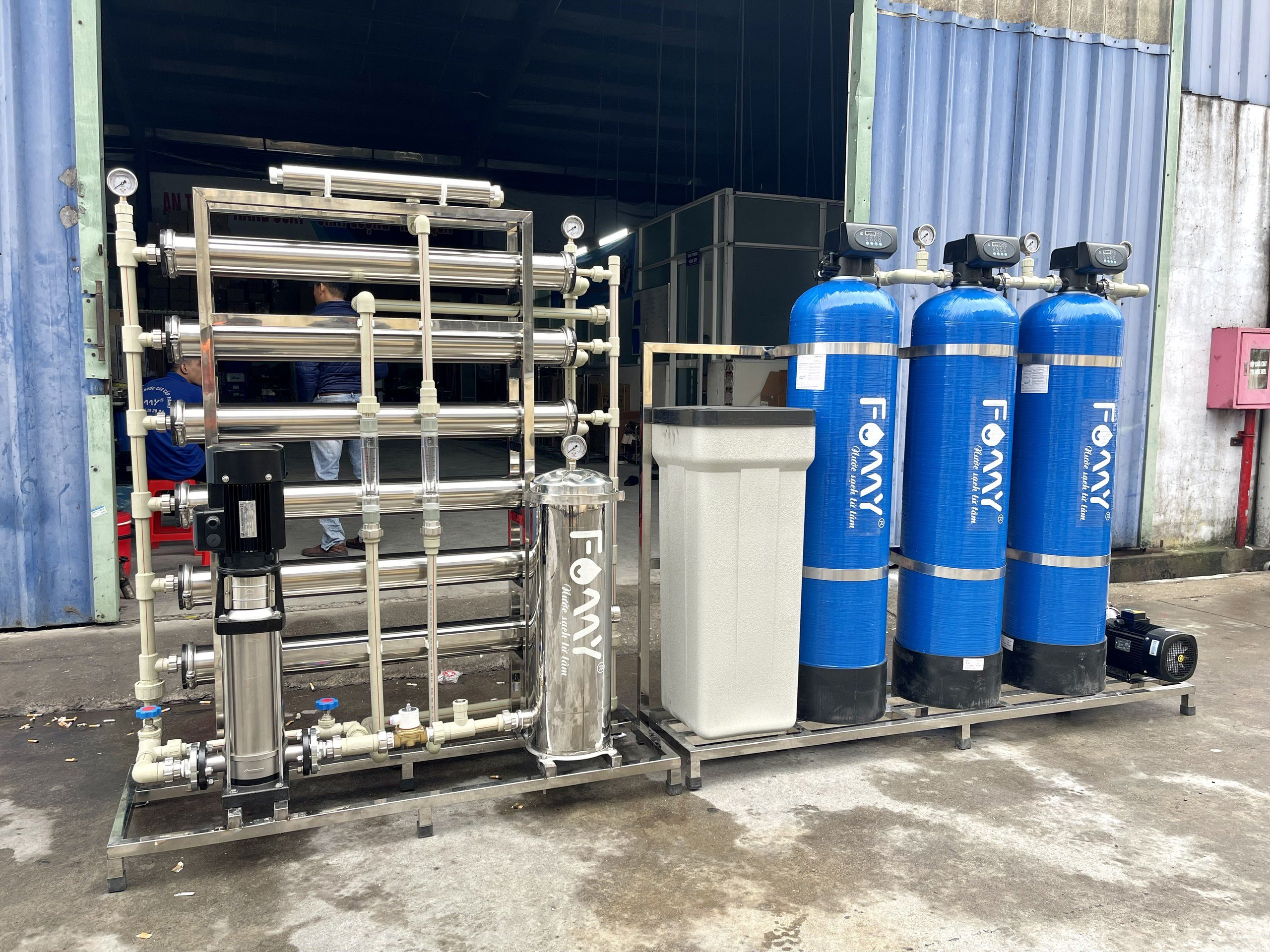 Máy lọc nước công nghiệp FAMY CN01K, RO 1.500 lít/giờ